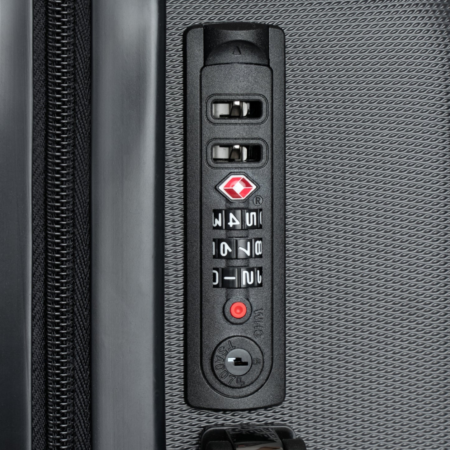 DURABLE Travel Suitcase